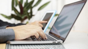 Department of Computer Science to Offer Seminar on How to Leave Listservs
