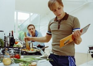 Adventurous Student Makes Second-Favorite Breakfast Dish After 10-Day Streak of Cooking His Favorite