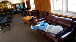 OP-ED: Daylight Savings Time Is a Valid Excuse for Missing My 3:30 Thursday Discussion Section
